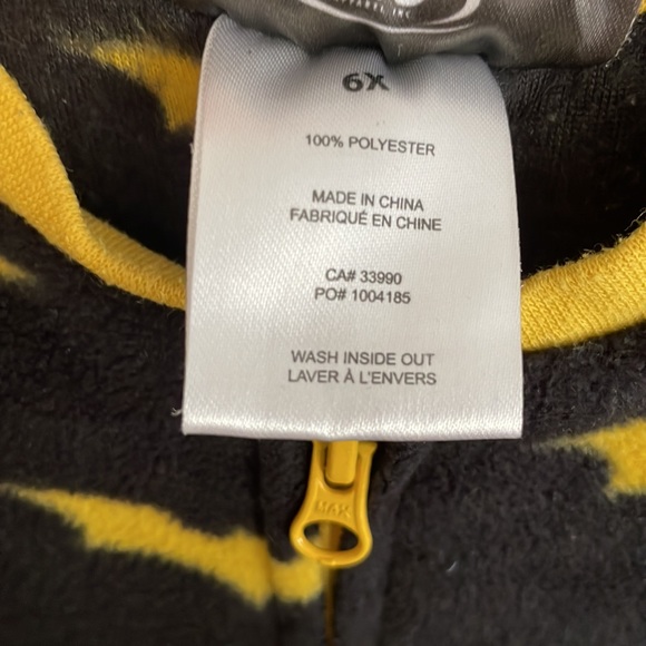 Batman onesie - Picture 4 of 5